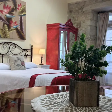 Holibai, Vermello, Un Rincon Con Encanto Cerca De La Playa * Baiona